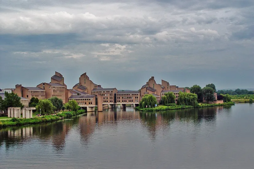 provincial government buildings on the meuse