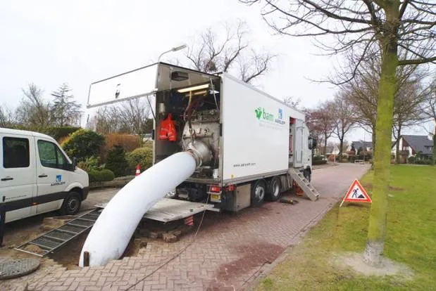 rioolrenovatie voor vier deldense straten nieuws uit delden 20160831170313 relining