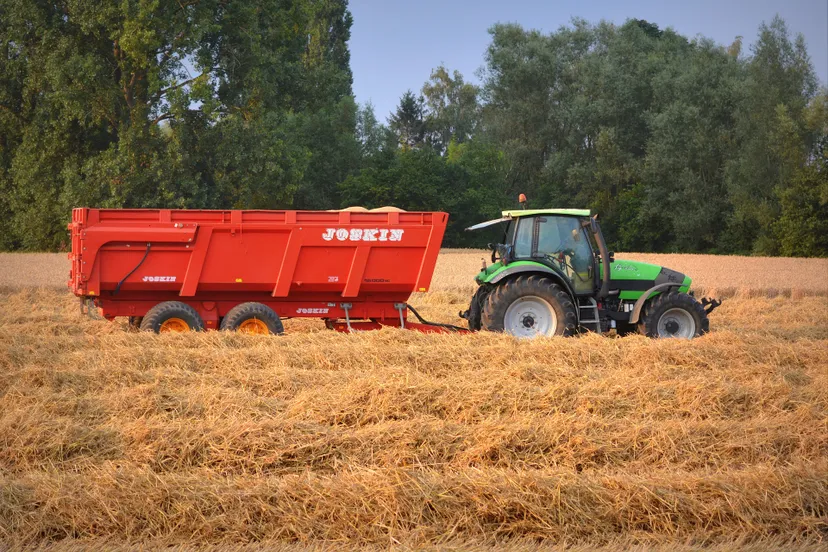 tractor 402859 1920
