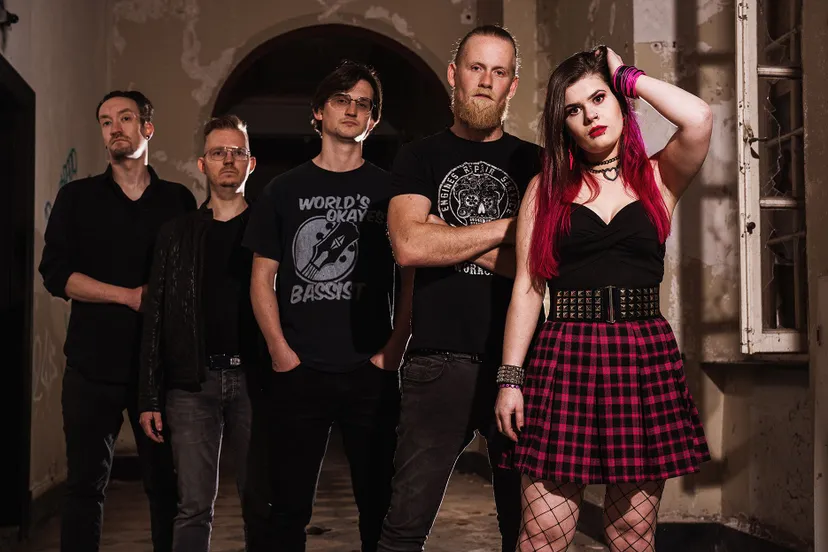 53333833565 4ee71a18ef k