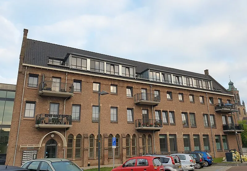 800px huissen raadhuisplein 1 het convent