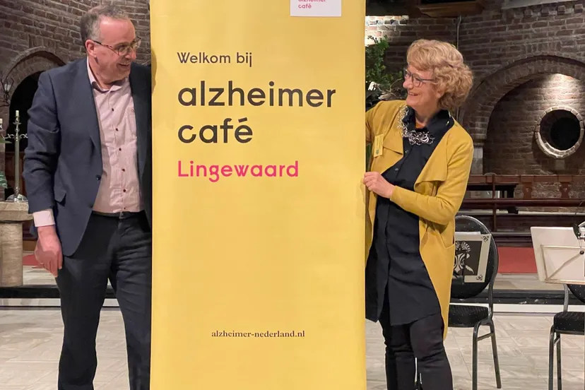 alzheimer cafe lingewaardvlnr aart slob en wilmy vietor openen het alzheimer cafe lingewaard