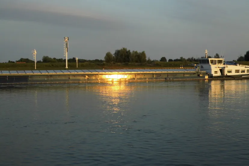 boot rijn 8 scaled