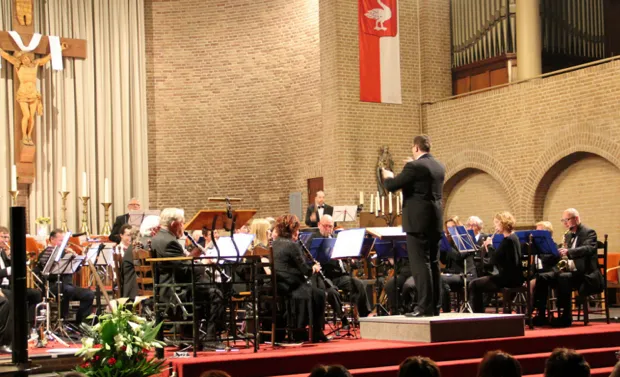 eonawylwgshtyt0763mh8t39p stedelijke