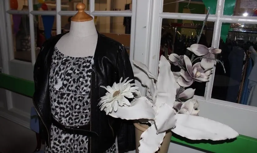 haalderenkledingwinkelrunaksharifcfd455c5 a4f9 4268 9377 5b324d93e8b2 thumb840