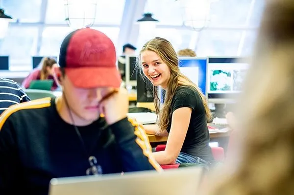 hvhl desktopbannertwocol