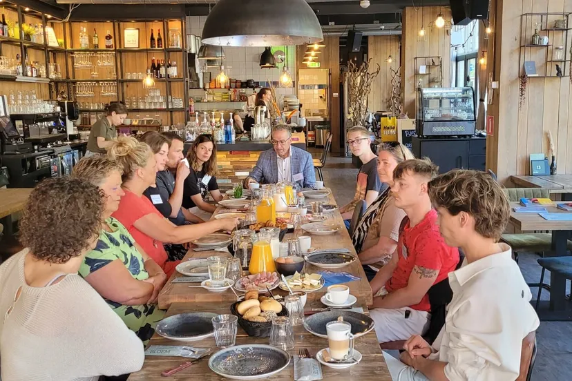 jonge mantelzorgerontbijt weekswl