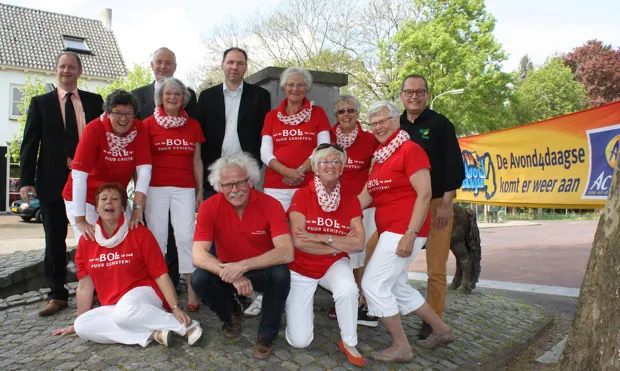 kznmne0x82ipg7pz9auwgah1d 11 48