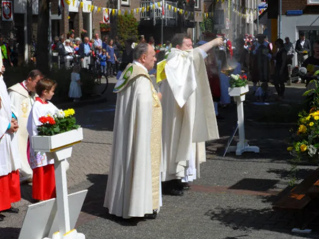 l0n8hkcrultllluvntxzk9705 um 3