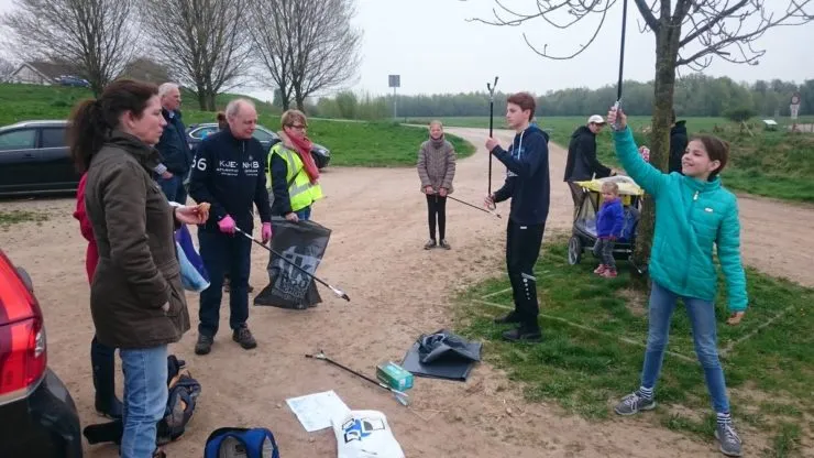 lingewaard nieuws de piejassen zwerfvuil e1491650417450