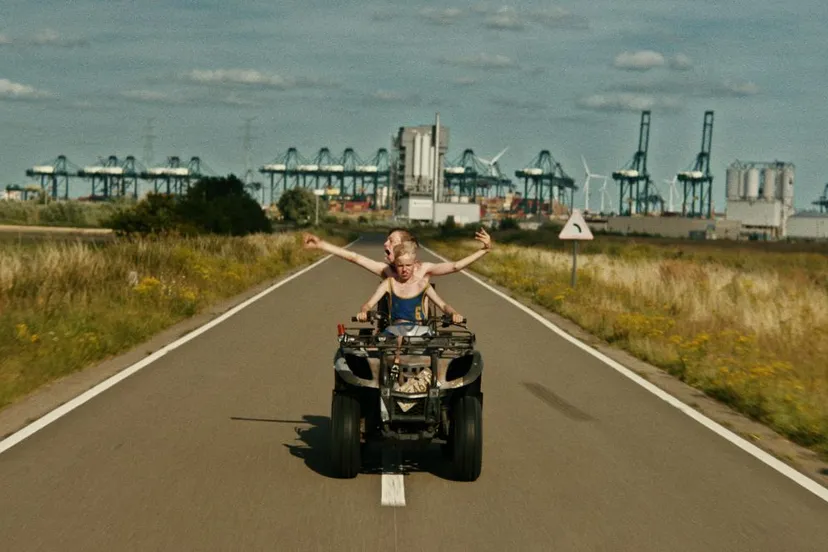 luxzomervacht st 9 jpg sd high copyright september film