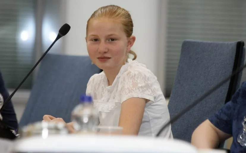 lwaard1144kinderburgemeester 915x518 1