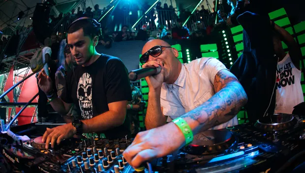 nkryqhnylzg16zfp8kbw371em 1 687