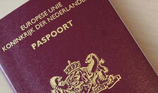 p77gw1l49ms63hyzidzc0sq8x paspoort 2