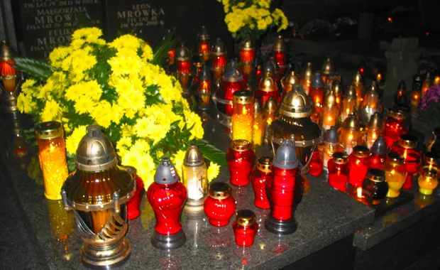 q2vusm5vpiypi2jl58dfslrqy allerheiligen