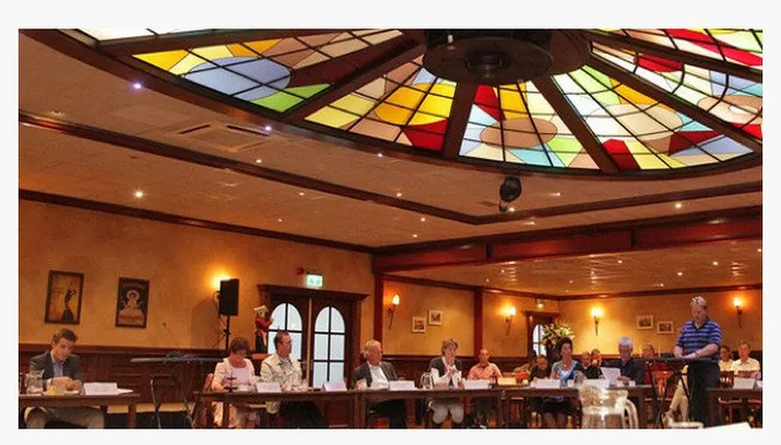 raadsvergadering politieke avond