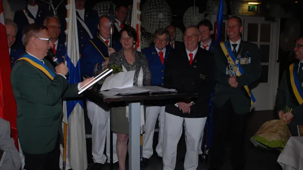 sr4t8vo35bqguagkemq8gfknd 1 509