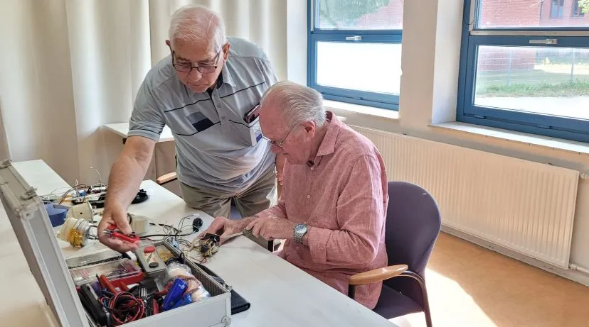 swlrepaircaferob en eef