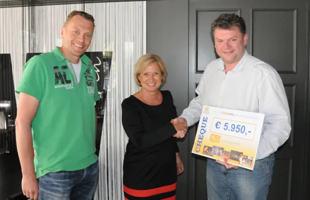 uo88us4zlv5hghyhmwljlm8rk 1 469