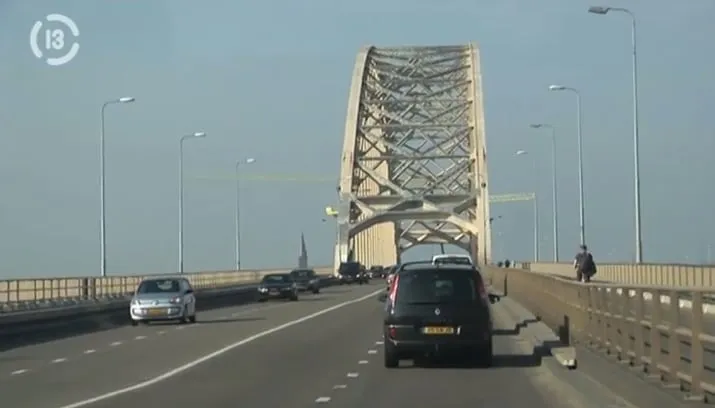 waalbrug tv13