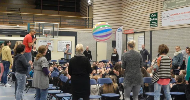 ykmqvanro94j849lz09wjm57p 1 695