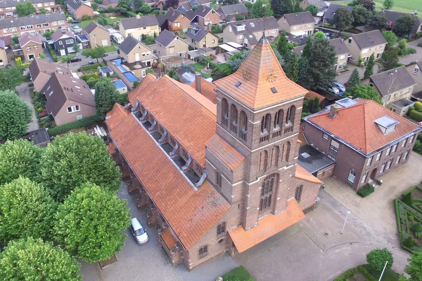 zandse kerk uitvaartcentrum en pastorie