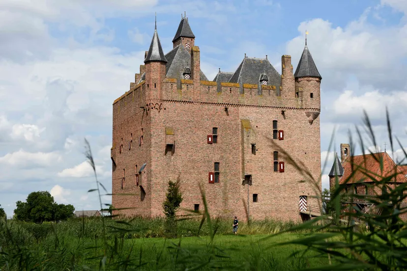 hoofdburcht kasteel doornenburg
