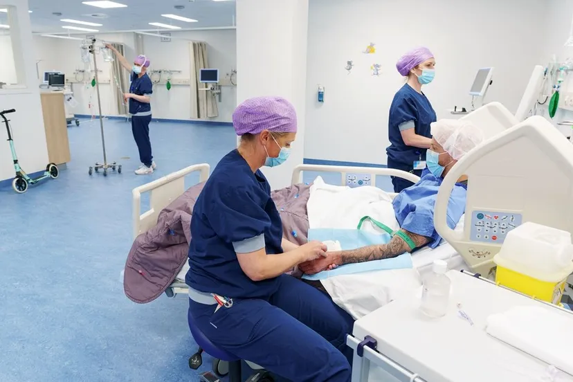 rijnstate laat ok personeel tijdelijk meewerken in andere ziekenhuizen