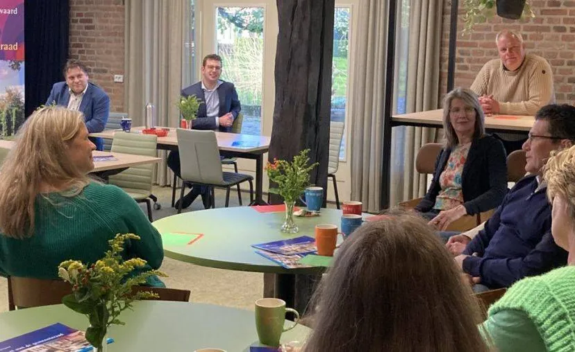 cursus politiek actiefjpeg jpeg afbeelding 2560 1024 pixels geschaald 60