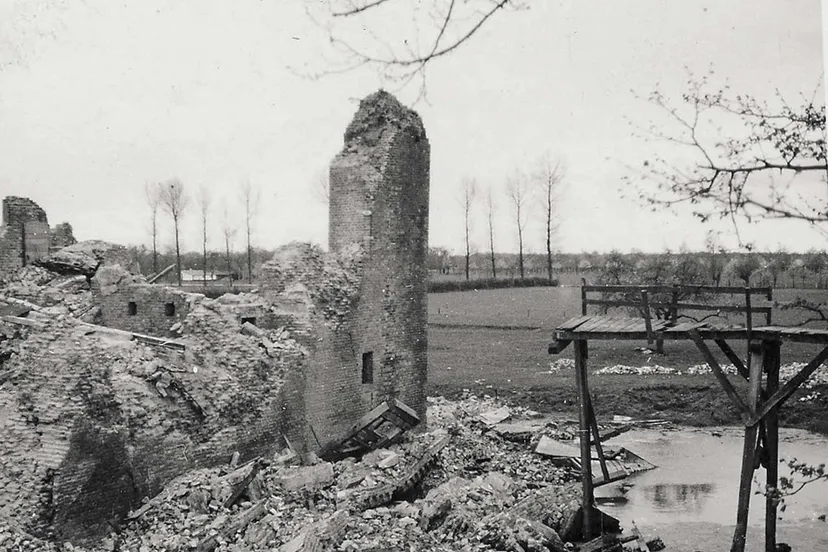 1945 de donjon van kasteel doornenburg bron geheugen van nederland rdmz01 of 02451 w