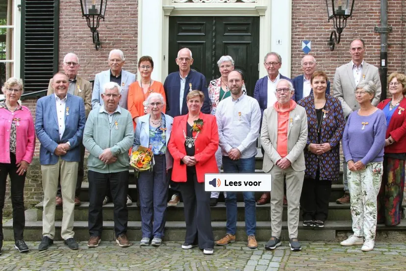 2025 04 25 at 15 39 26 koninklijke onderscheiding voor zeventien inwoners van lingewaard gemeente lingewaard