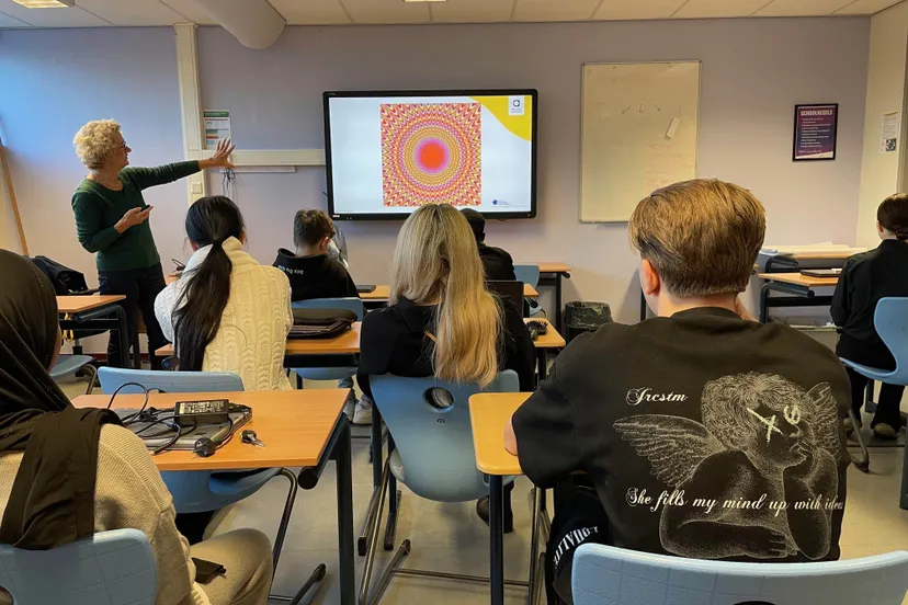 wilmy vietor geeft les over dementie