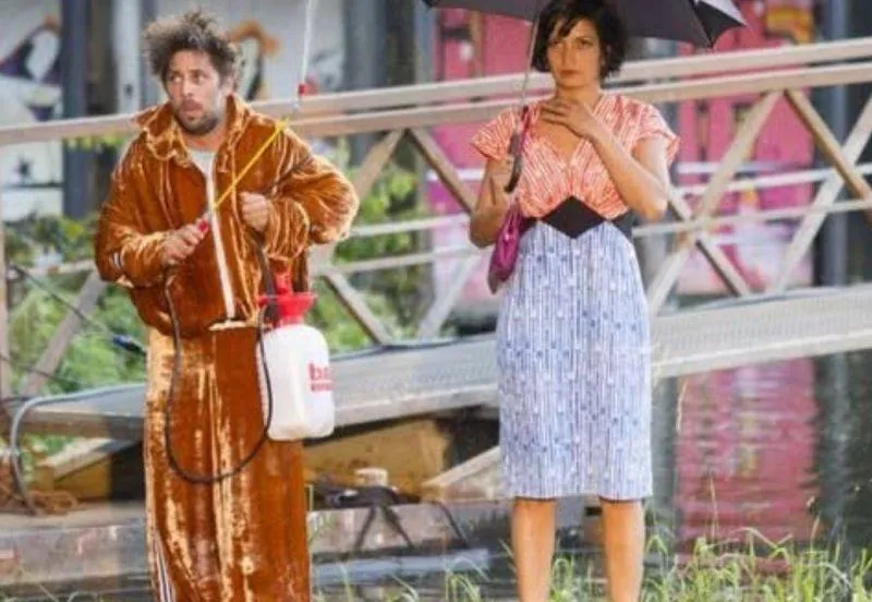 Cirque de la Liberte.0536663092081_n (JPEG-afbeelding 512 × 640 pixels)