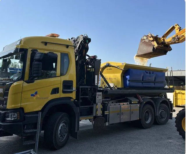 Strooien van zout vanwege de hitte Gemeente Lingewaard