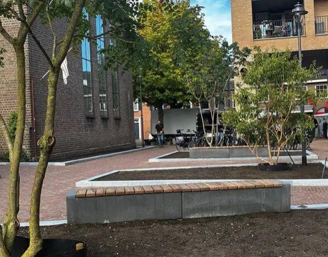 Raadhuisplein vernieuwd Gemeente Lingewaard