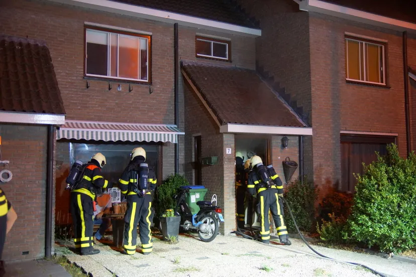 1535498823 picsay 001