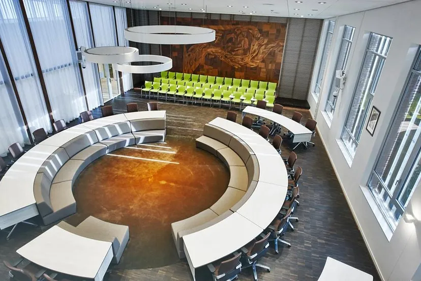 19875601 791802747646379 4018652636248168341 n