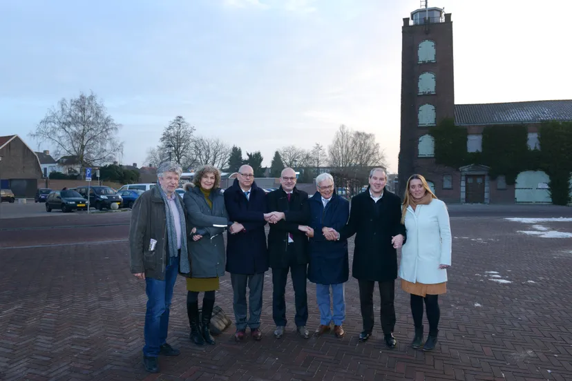 20170118 zuidwand bruisend dorpshart casade lavertuur van de ven