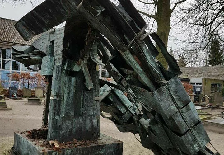 25994498 1956682517680736 2594589411696246672 n