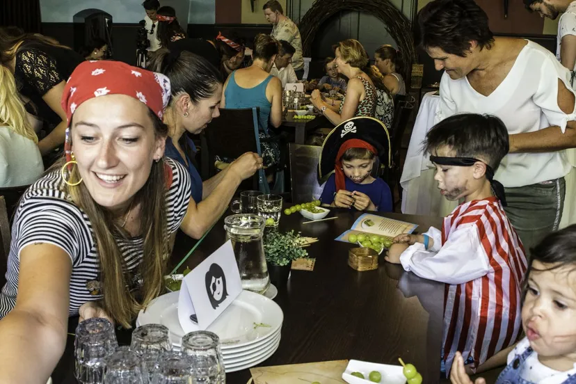 419 5c1372915ad6a295b43e8f2c77a23705