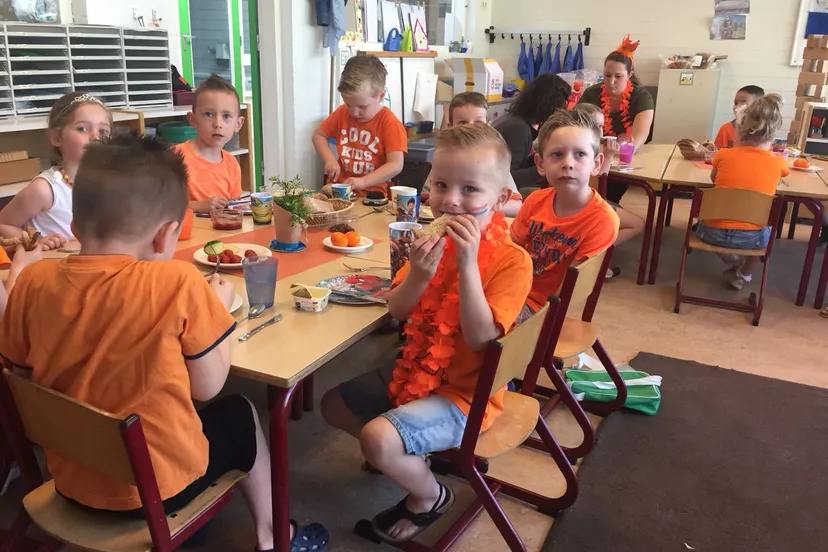 81a1702e 921f 40ab bc67 6638c54c89f4