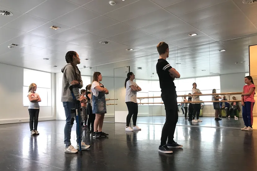 9a76b092 a032 4edd 87a7 35cc83cebf4d