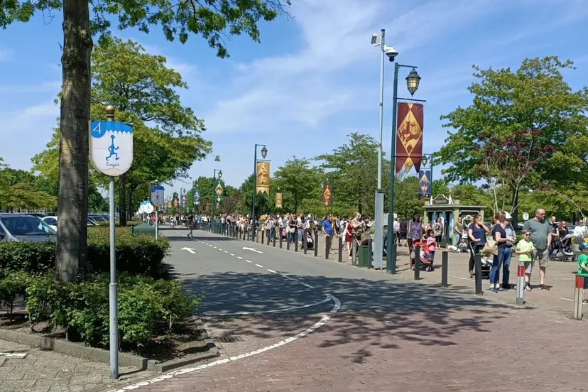 cfee2ec8 6e67 40c7 a3e5 80372978f7f4 1