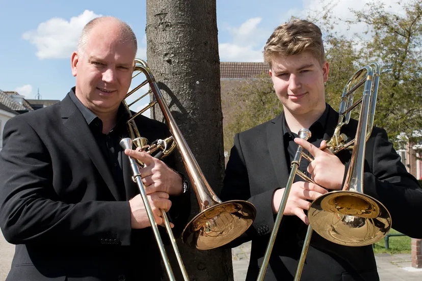 raymond en onno buiten