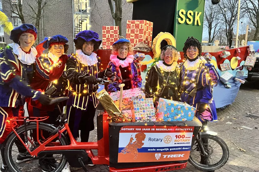 rotary 100 jaar sinterklaas intocht loz 2023 1