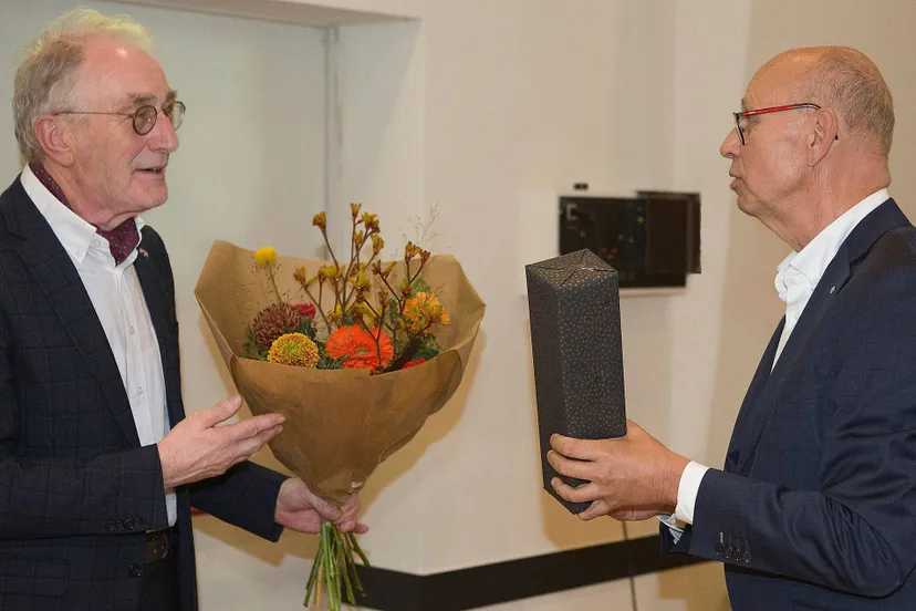 586460163_1297496815726899_7933010535434928191_n