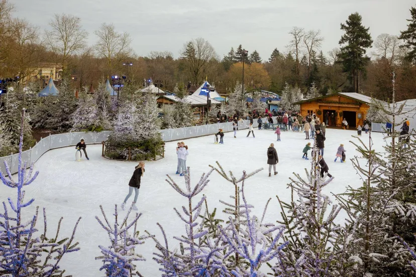 Winter Efteling - Warme Winter Weide Schaatsbaan