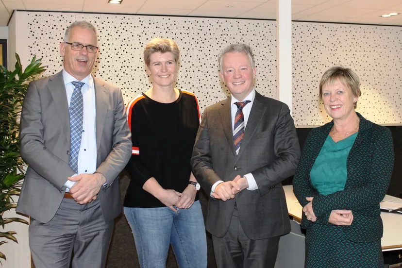 2017 11 29 de jury van de naamgevingswedstrijd