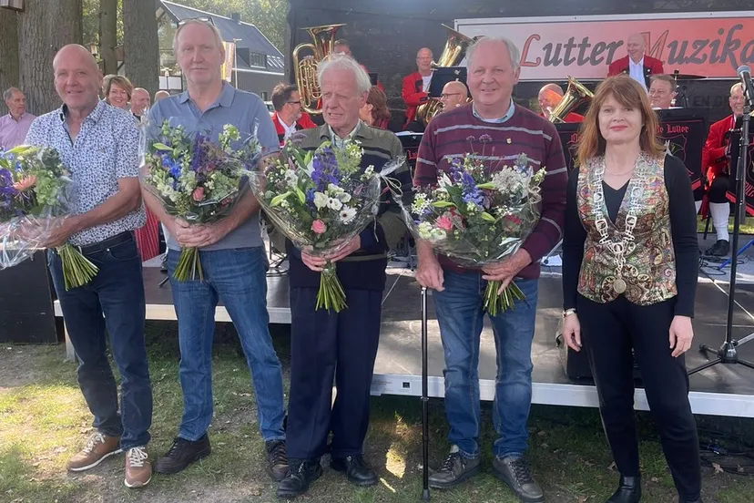 gouden speld heebing