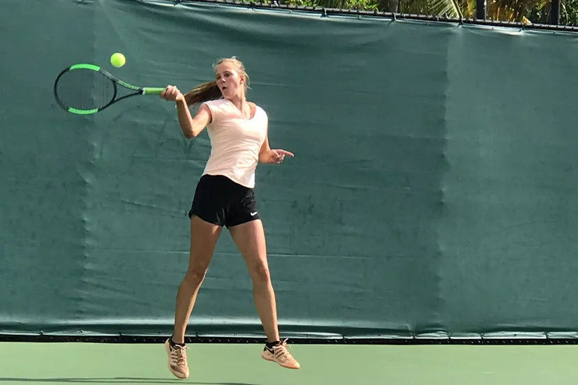 sophie van tongeren in actie